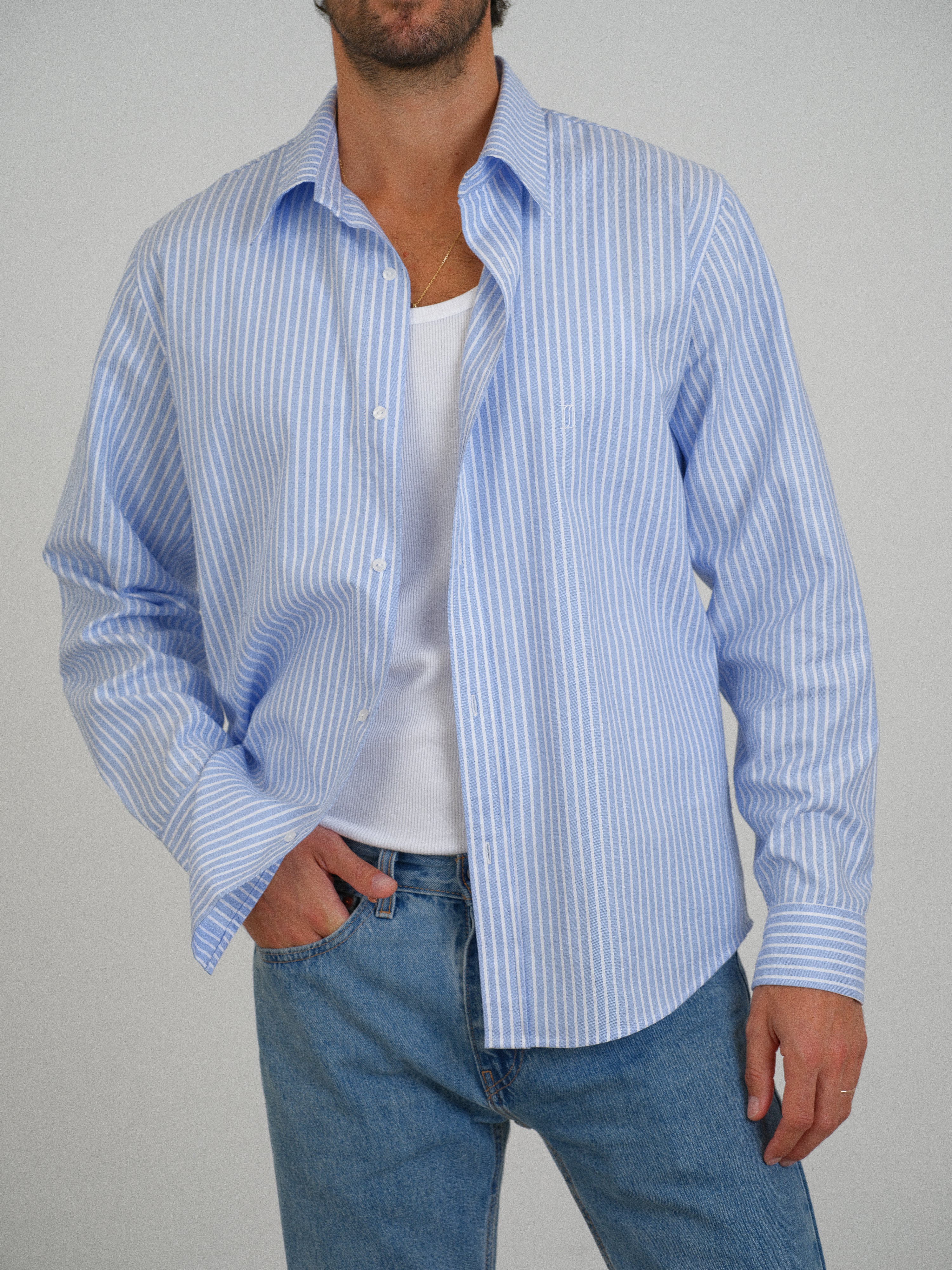 UNISEX SHIRT WITH BLUE STRIPES